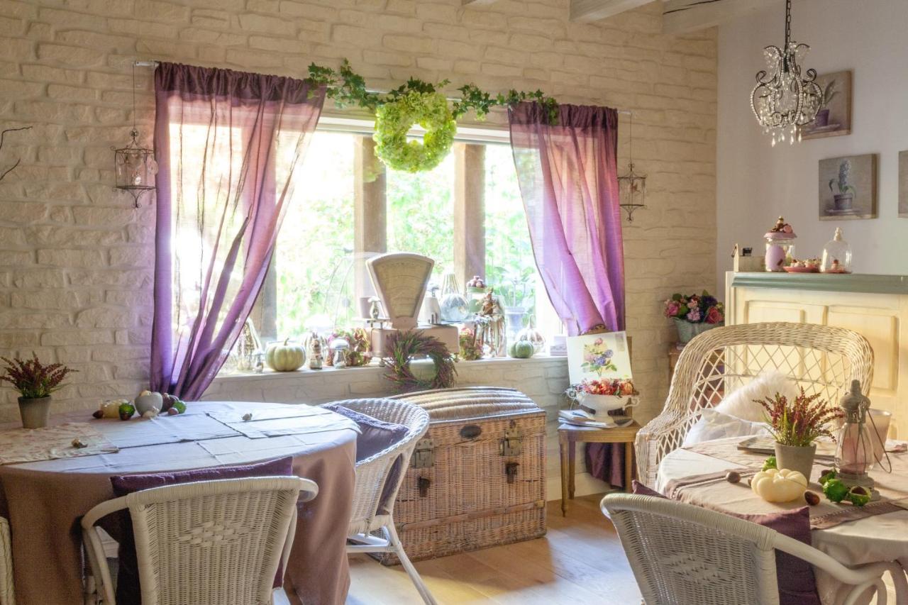 Bed and Breakfast Le Bonheur A La Campagne Lesmont Exterior foto